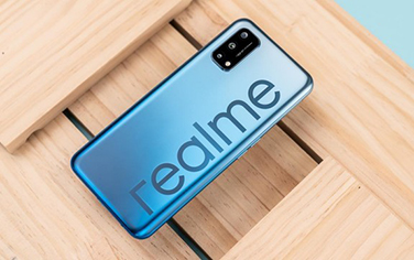 realme